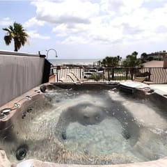 Private Beach Deck with Hot Tub!