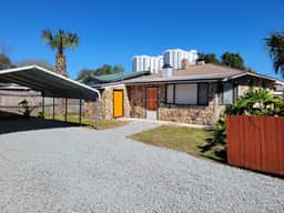 Cozy Daytona Beach Home • Fenced Yard • Pets OK