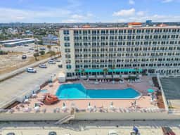 Beachfront Bliss in the Heart of Daytona!