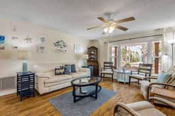 Three Blocks to Flagler | Fenced Backyard Pets OK