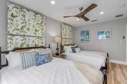 Sleeps 8· Pets Ok