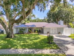 Spruce Creek Pool Oasis | Family Getaway