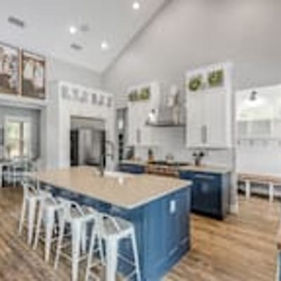 1123 Reed Grove