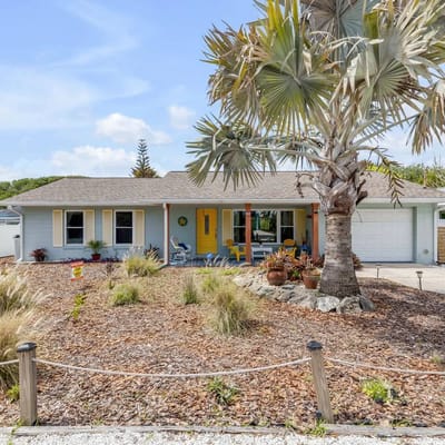 Three Blocks to Flagler | Fenced Backyard Pets OK