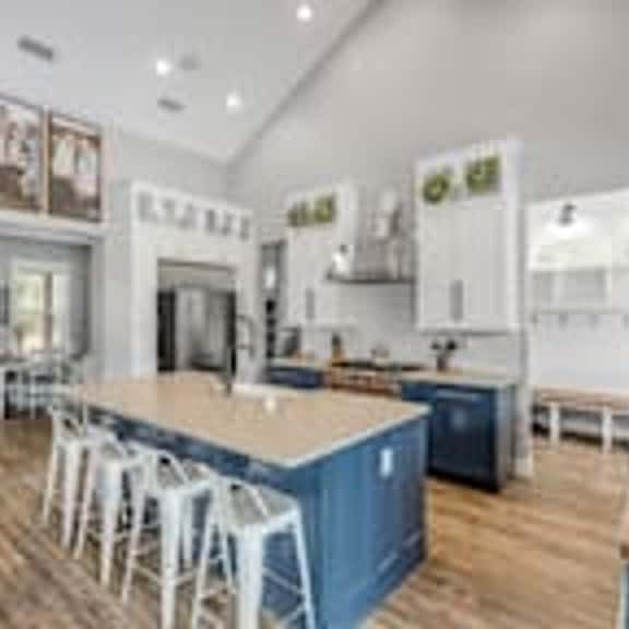 1123 Reed Grove - Image 1