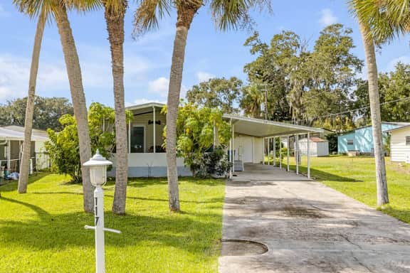 Peaceful River Retreat with Amenities!