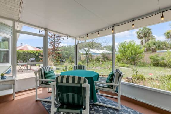 Three Blocks to Flagler | Fenced Backyard Pets OK
