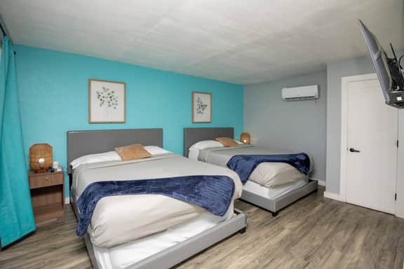 1915 Beach Club - Malibu Suite 3