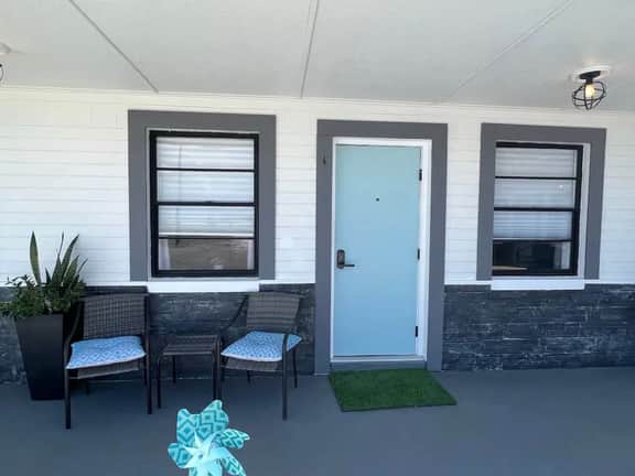 1915 Beach Club - Golden Beach Suite 4