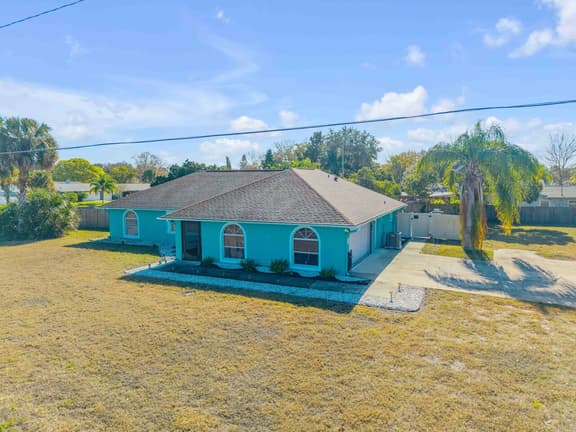 Pool Home | Pets OK | Boat Parking | Firepit!