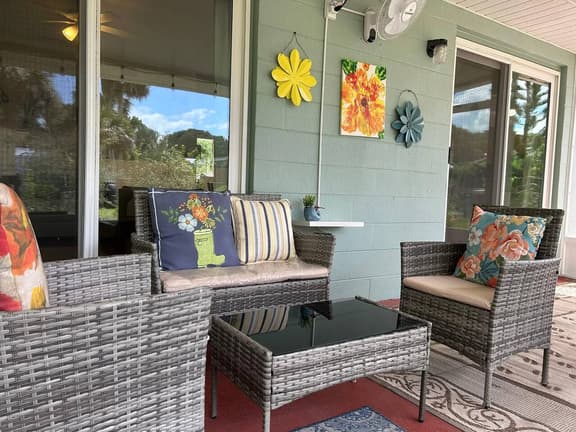 Three Blocks to Flagler | Fenced Backyard Pets OK