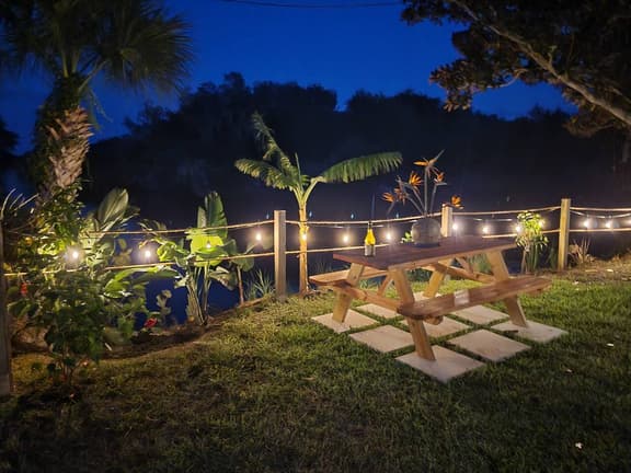 Views Galore! Watch Manatees from Yard, Waterfront