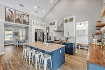 1123 Reed Grove