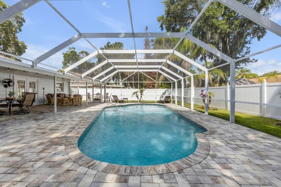 Spruce Creek Pool Oasis | Family Getaway